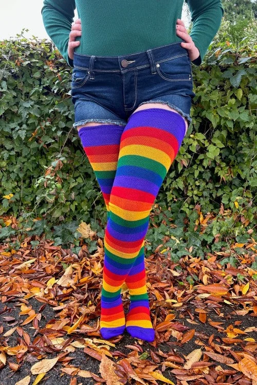 Bold athletic socks-Longer Radiant Rainbow Extraordinary Socks