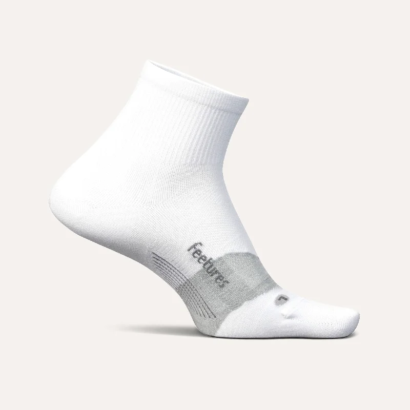 Durable striped socks-Feetures Elite Light Cushion Quarter Socks