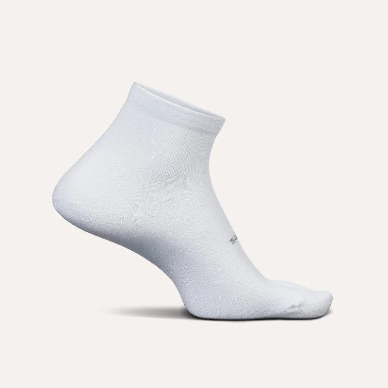 Playful striped socks-Feetures High Performance Ultra Light Quarter Socks