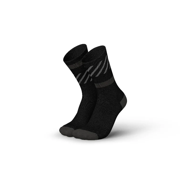 Playful polka socks-INCYLENCE RUNNING DISRUPTS BLACK