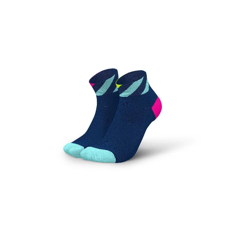 Fun holiday socks-INCYLENCE RUNNING PLATFORMS SHORT NAVY BLUE MINT