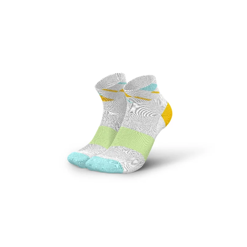 Bold athletic socks-INCYLENCE ULTRALIGHT SOCKS - ANGLES SHORT MINT YELLOW