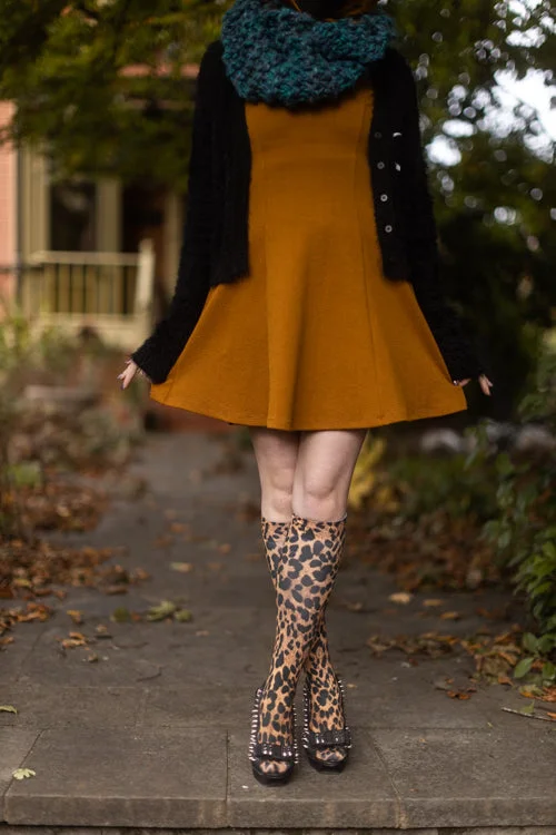 Trendy geometric socks-Leopard Printed Trouser Socks