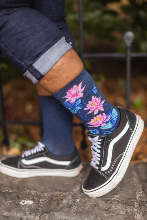 Breathable striped socks-Moonlight Lotus Crew