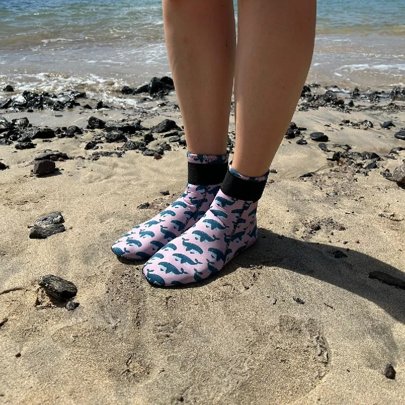 Plush athletic socks-Eco-friendly neoprene wild swimming socks: Humpback